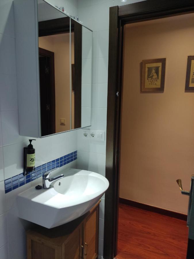 Apartamento Acueducto, Tres Dormitorios Y Parking Gratis メリダ エクステリア 写真